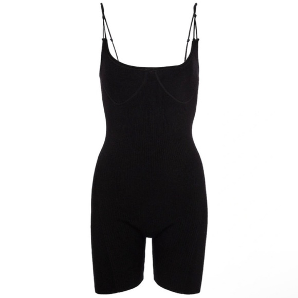 Jacquemus Scoop Neck Stretchy Romper